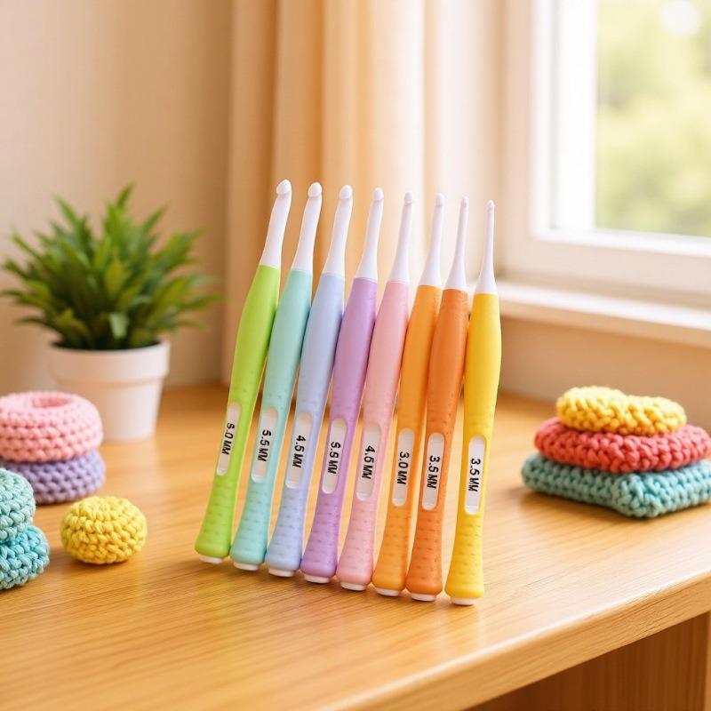Solid Crochet Hook Set with Silicone Handles - Dual-Ended, Colorful Yarn Knitting Tools