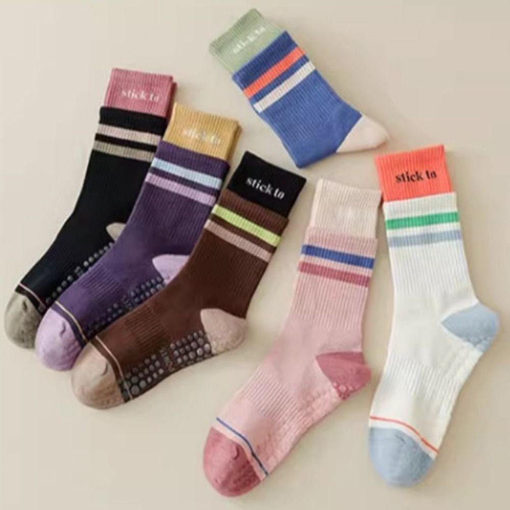 

1 Pair Mid-tube Yoga Socks Antiskid Fitness Socks Pilates Sports Socks Indoor