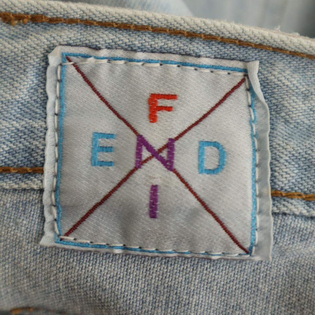 FENDI made in Italy Tapered denim pants 42 Ice blue jeans Women Used