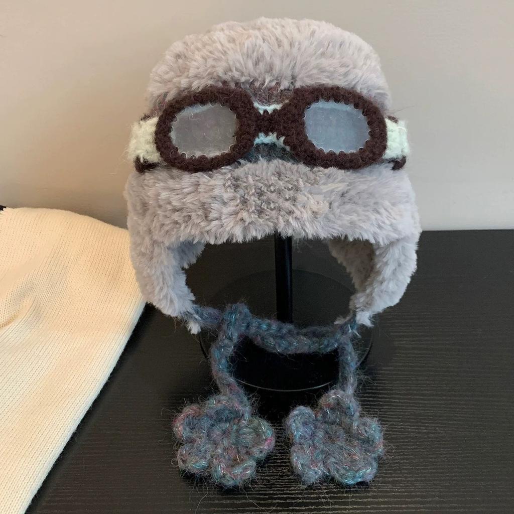 Autumn and winter velvet flying hat warm hat thickened cute glasses flying ear protector Lei Feng hat warm knitted hat