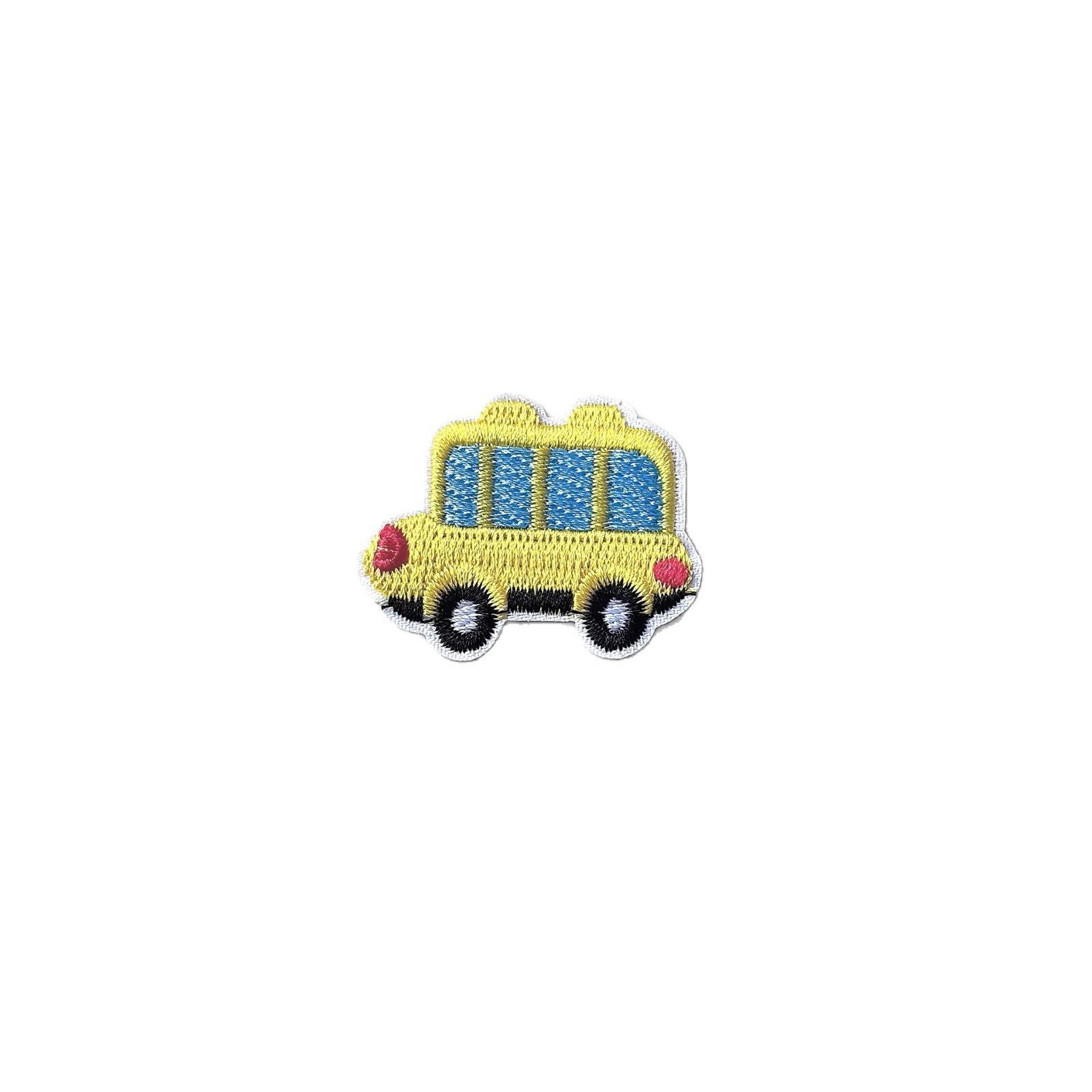 Small Cartoon Car Embroidered Iron-On Cloth Patch for DIY Decoration