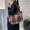 Autumn and Winter Plaid Shoulder Bag Ins Retro British Plaid Canvas Bag Large Capacity Tote Bag Commuter Bag Women