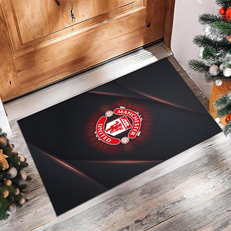 Manchester United FC Soccer Football Pattern Soft Area Rug Non Slip Indoor Floor Carpet Sports Decor Mat for Bedroom