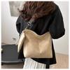 Cheap new fashion portable shoulder women's bag large capacity bucket bag solid color versatile mother and child bag leather