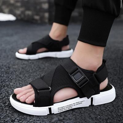 Fashion Men Sandals Soft Comfortable Non-Slip Men Shoes High Quality Woven Beach Sandals Mens Gladiator Sandals Summer Casual Flat Shoes