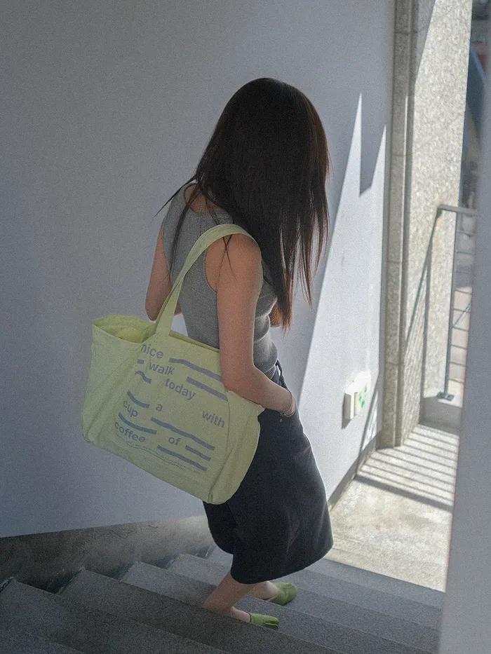 Nice Walk Today Eco Bag_Lemon