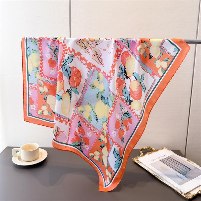 

Шарф из искусственного шелка с принтом свежих лимонов, квадратный шарф, шаль высокого класса, универсальный шейный платок, маленький квадратный шарф, косынка женская Unilateral 66-70CM