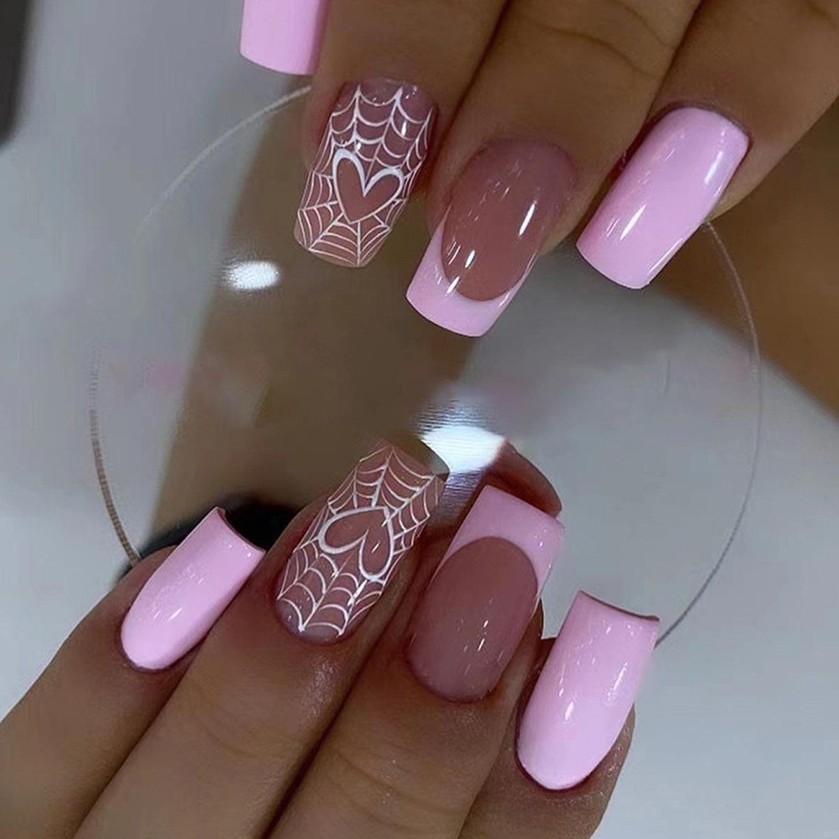 

European Medium-Length Pink Spiderweb Heart Halloween False Nails