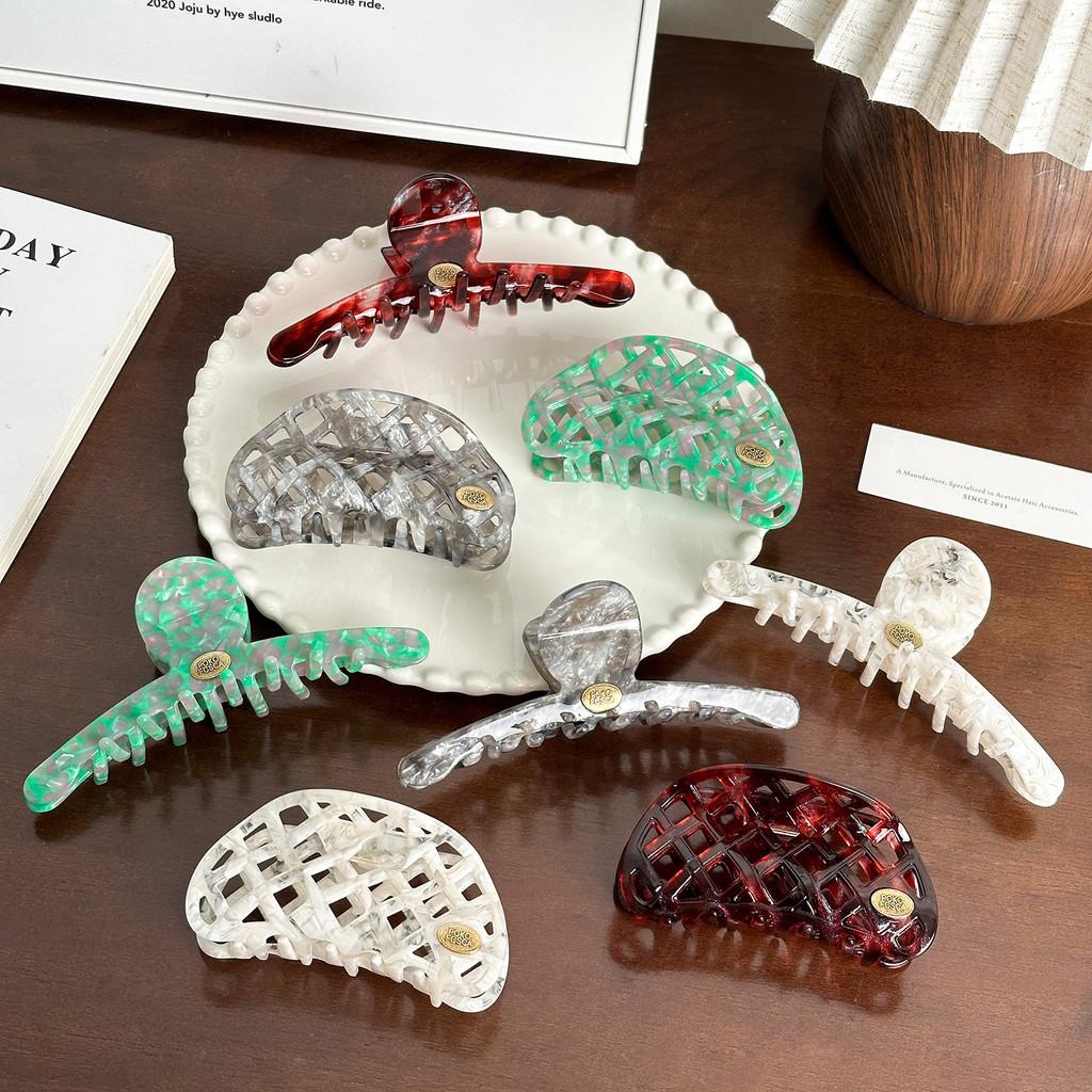 Handmade Acetate Chic Hair Claw Clips For Effortless Updos In Fashionable Colors