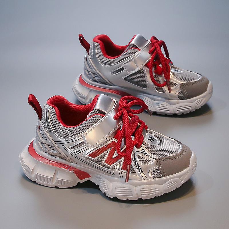 

Обувь для девочек 2025 весна новая детская маленькая белая спортивная обувь для детей среднего и старшего возраста сетчатая легкая обувь для бега для девочек кроссовки для пап 30 красный