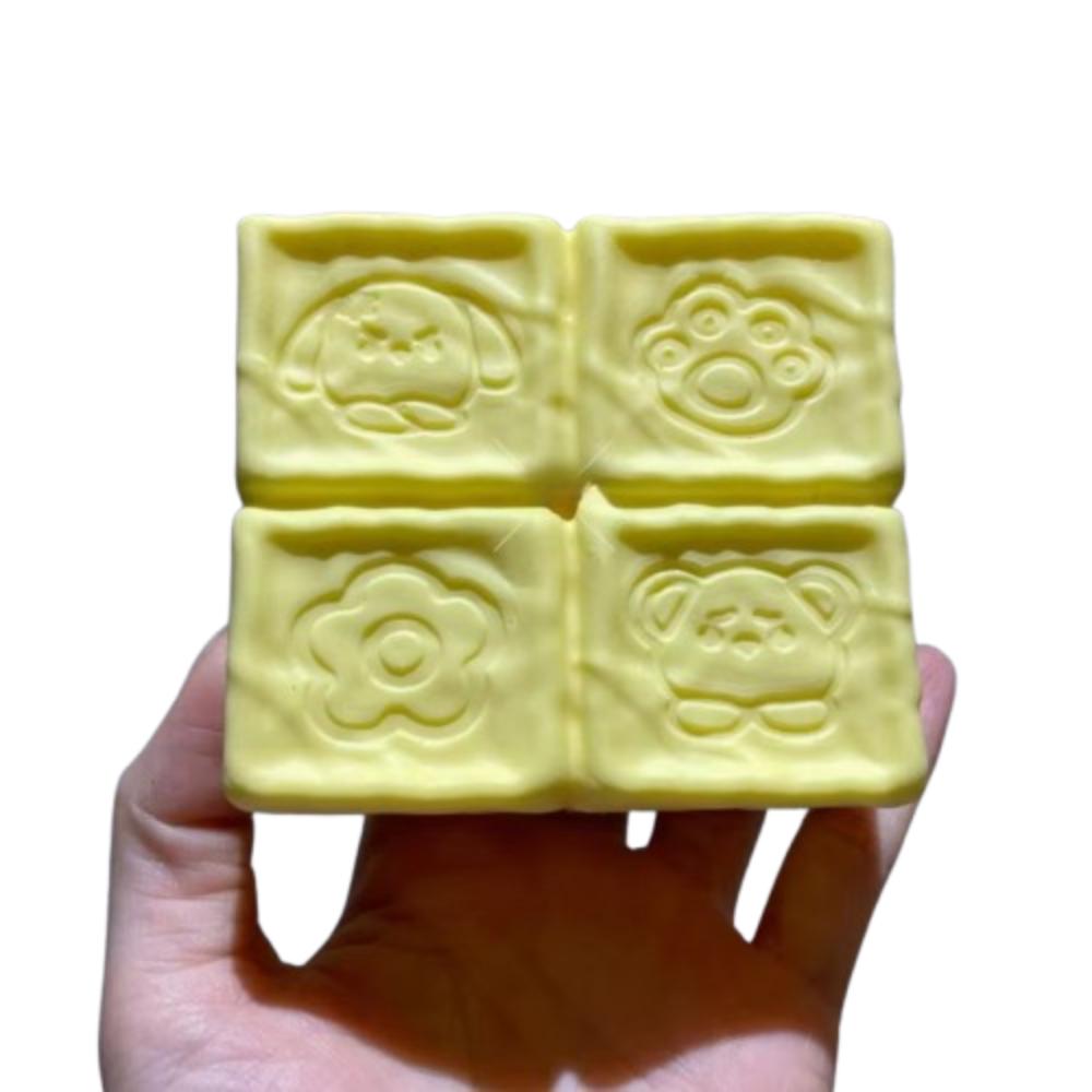 Release Hand Cube Cake Bread Squeeze Toy Sensory Stretch  Strawberry Squeezing Toy Relax Gift Elastic