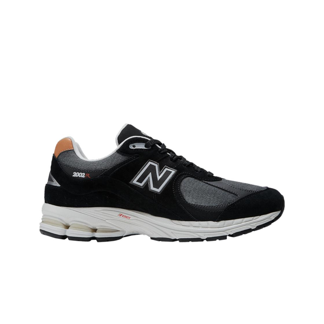

Мужские кроссовки New Balance 2002R Black Sepia M2002REB