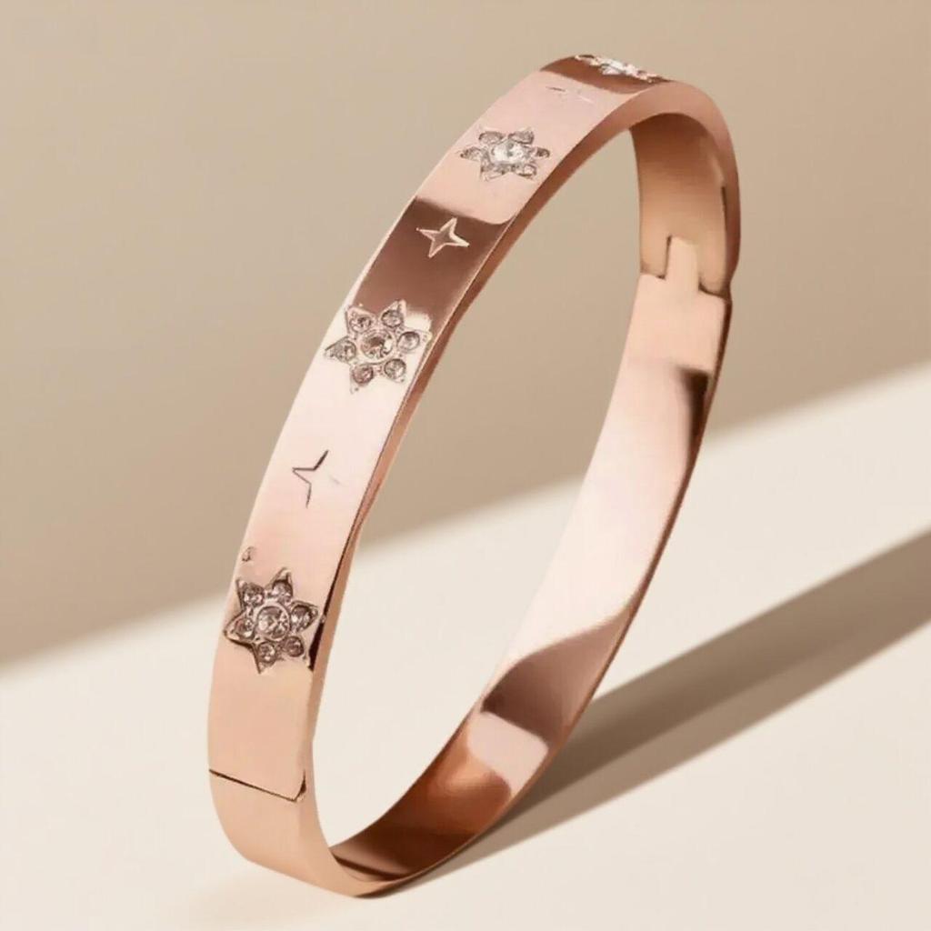Women's Colorfast Stainless Steel Bracelet with Diamonds - Simple, Fashionable Titanium Steel Jewelry