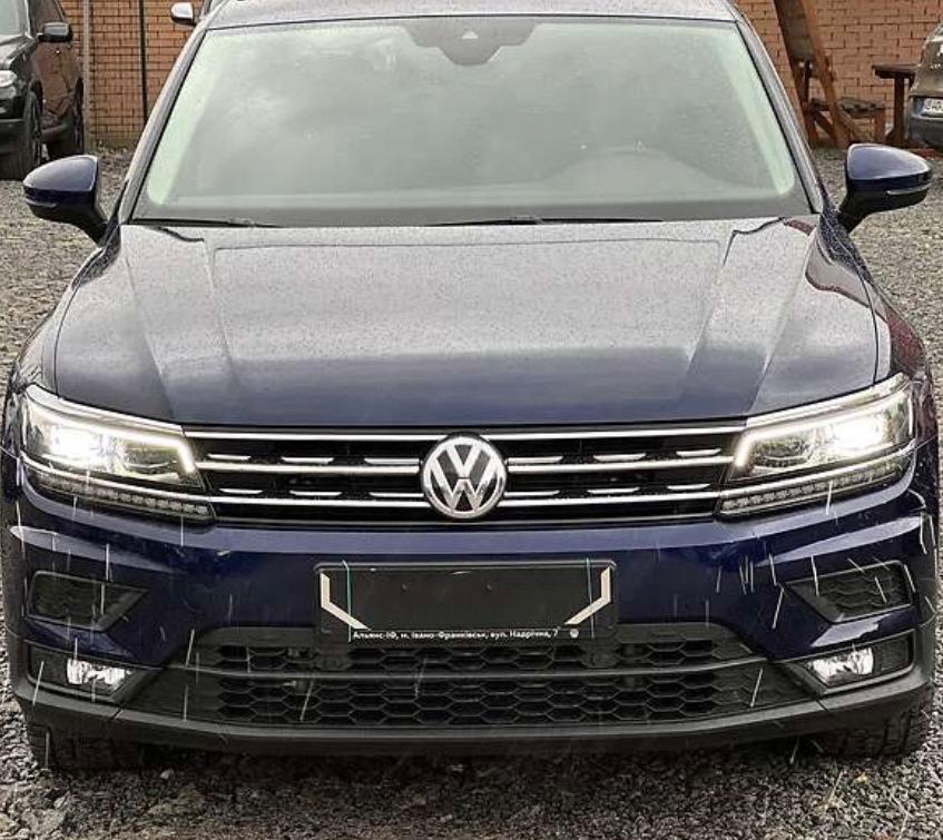 

Grille covers 2016-2020 (2 pcs., stainless) for Volkswagen Tiguan