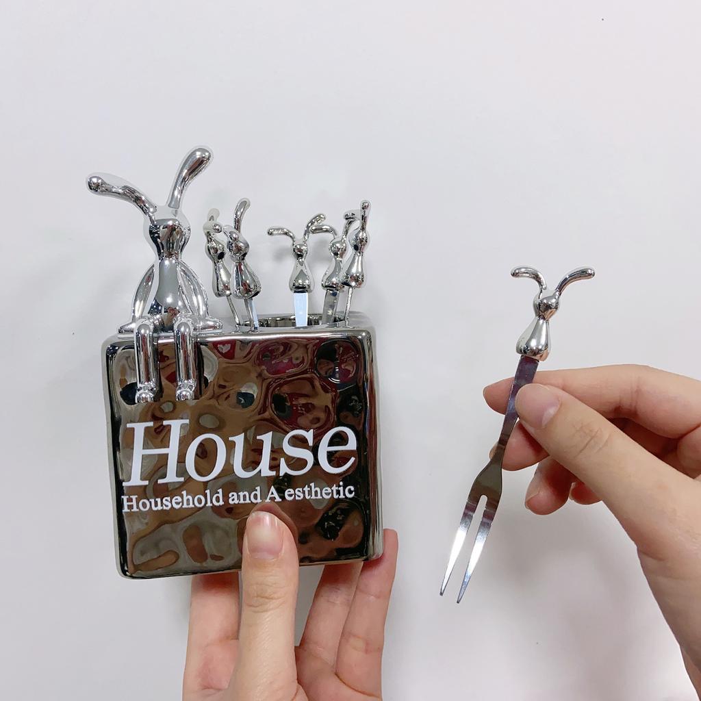 Durable Rabbit Fruit Fork Set Fashion Unique Fruit Fork Dining Utensils Rabbit Dessert Forks Suitable for Any Occasion