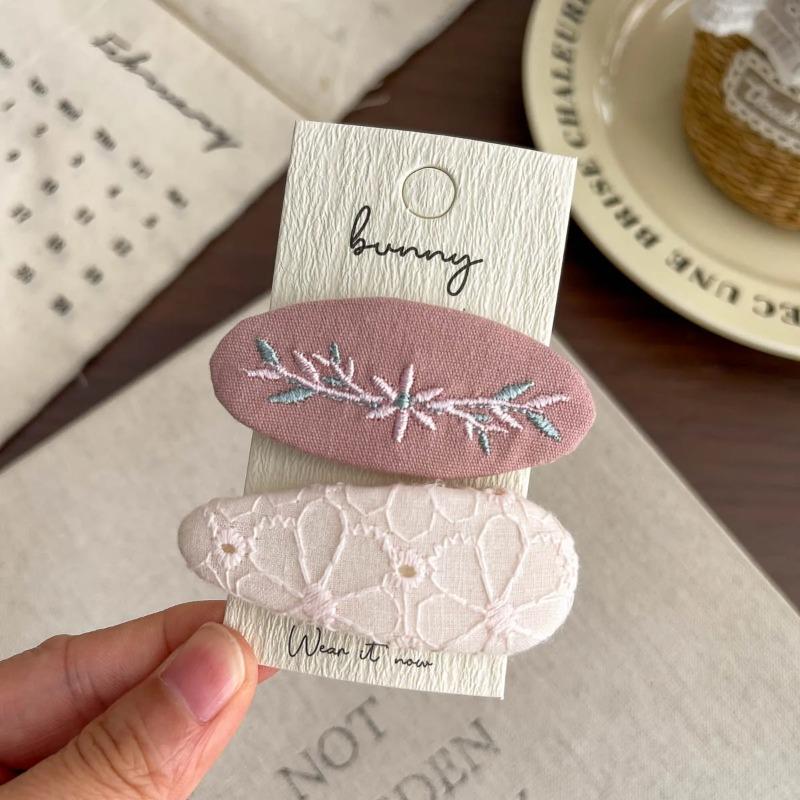 2Pcs Embroidery Flower Children's Hairpin Sweet Hair Clip Bangs Side Clip Hairpin Barrettes Headwear Hair Accessories Headdress
