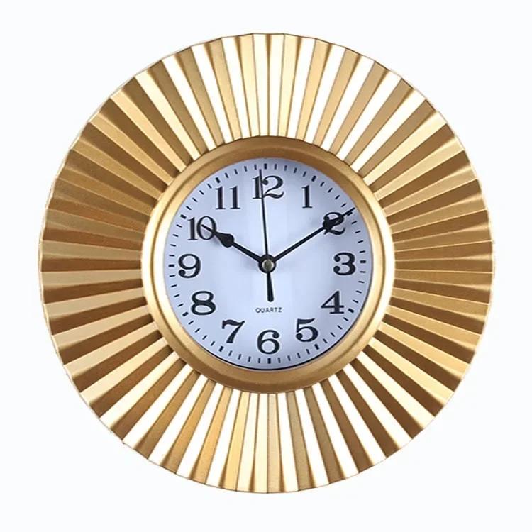 

Creative Entrance Decoration Clock Wall Clock Living Room Home Creative Light Luxury Quiet Clock Hanging on The Wall Atmosphere