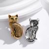 Brooch Retro Style Sitting Cat Shape Design Pin Fine Texture Technology Cat Hair Texture Brooch Animal Brooch Jewelry