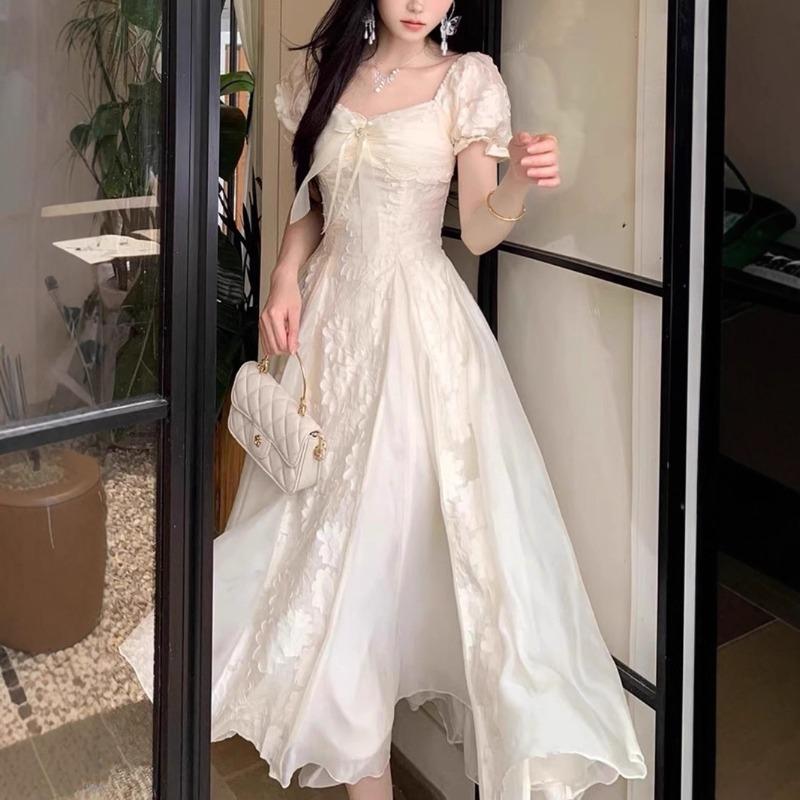 Pure white moonlight temperament fluffy mesh splicing dress women's summer French gentle and beautiful small skirt