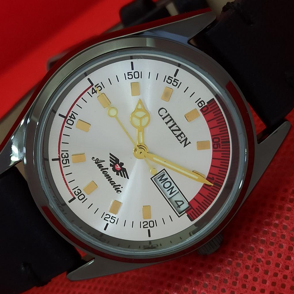 

REFURBISHED VINTAGE CITIZEN AUTO 8200 JAPAN MENS D/D SILVER WATCH 565a-a299588-9 SKU565a-a299588