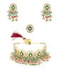 Rosa und grüne Perlen, Cluster-Tropfen, Kundan-Choker-Halskette, Ohrringe und Ring-Set für Frauen