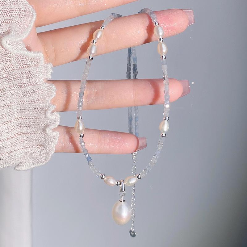 

Ожерелье из жемчужно-голубых бусин с минималистским дизайном, цепочка-воротник в свежем и милом стиле