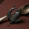 Einzigartiges Gothic Statement Stück Rabenanhänger, Mondsichel Totenkopf Design, Punk Halskettenanhänger, Okkulte Stil Accessoires 3D Gedruckter Krähenanhänger