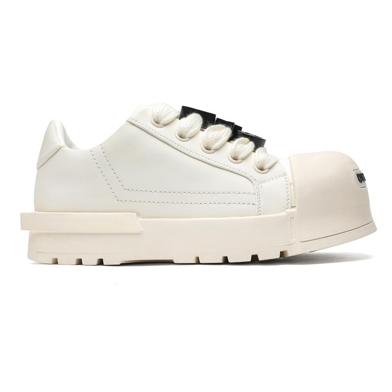 2025 Spring New Street Style Casual Flat Sneakers For Men's Women's Teenagers Daily Dress White Black Height Increasing Shoes