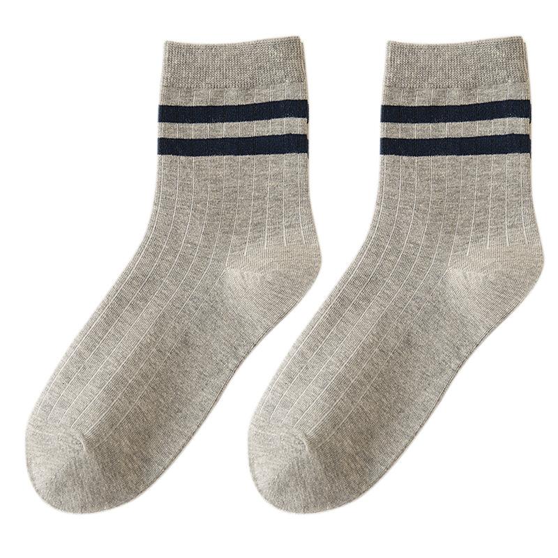 Men's Autumn and Winter Casual Fashion Pull A Parallel Bar In The Tube Cotton Socks