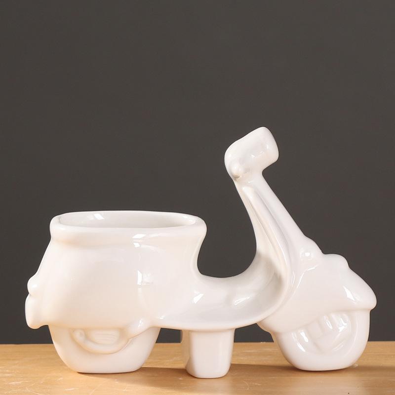 New Product Creative Cartoon Succulent Flower Pot Personalized Desktop Plant Motorcycle White Porcelain Flower Pot Ceramic Small Does not contain plants