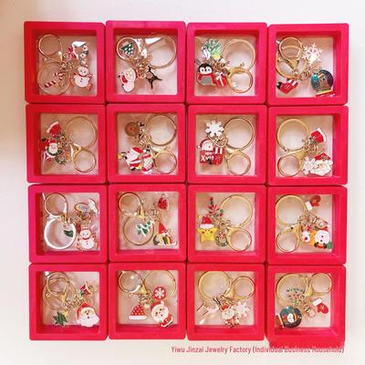 Llavero de Dibujos Animados de Panda y Set de Regalo de Insignia de Caja Sorpresa de Joyería