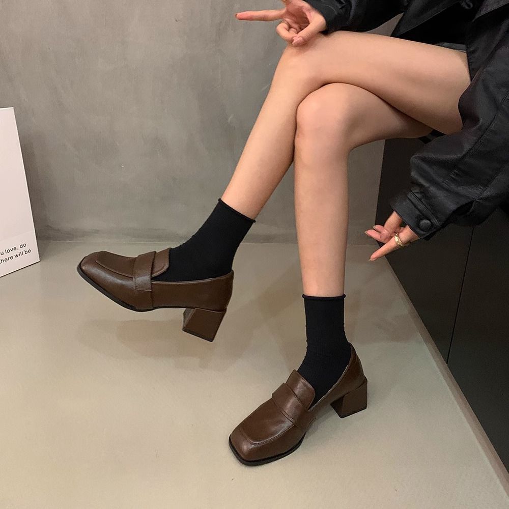 Retro British Style Slip-On Loafers Women's Black Shoes Leather Patchwork round Toe Thick Heel Autumn Winter New Arrival