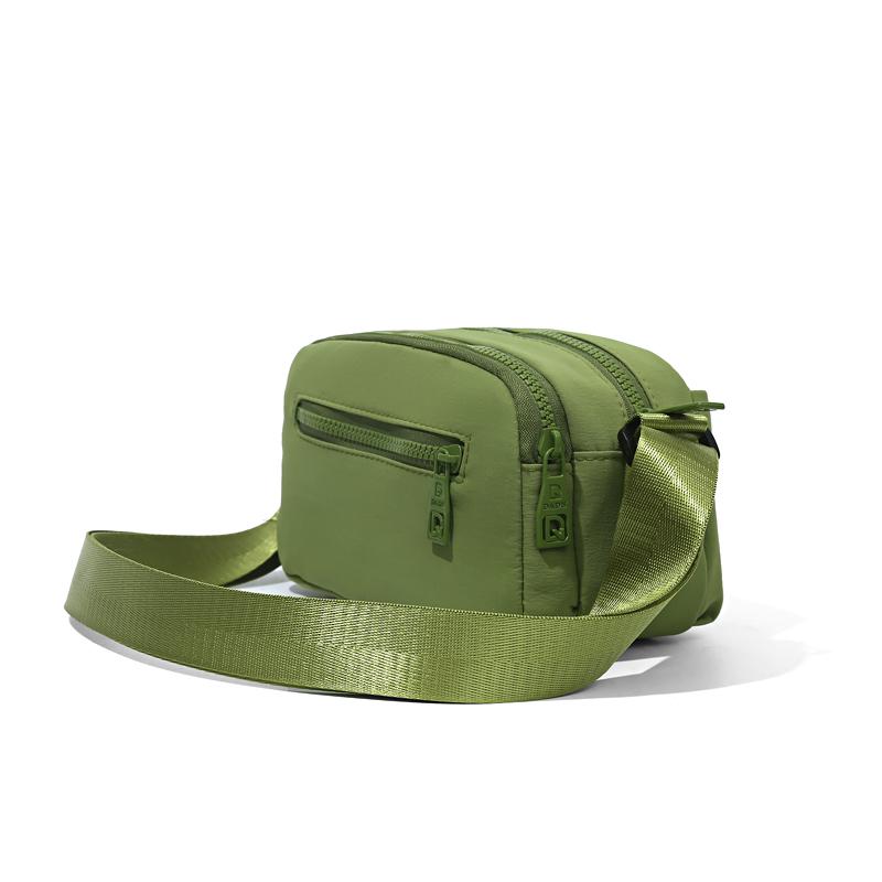 Women's Lightweight Commuter Shoulder Bag