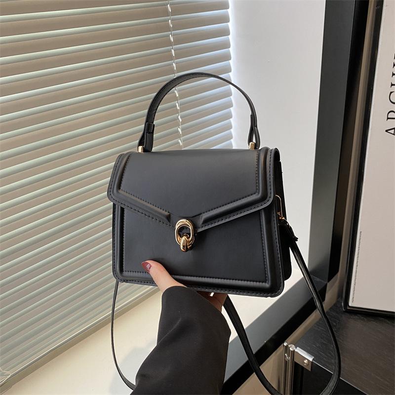 Fresh Solid Color New Summer High-end Texture Urban Commuting Versatile Shoulder Messenger Bag Portable Small Square Bag