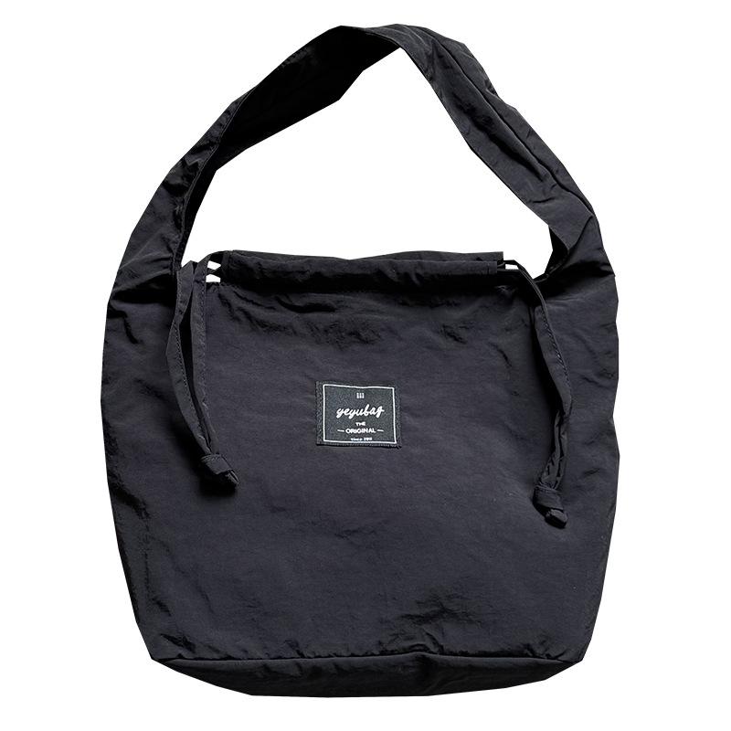 

Simple Solid Color Nyl Women s Shoulder Bags Daily Casual Versatile Ladies Underarm Bags Fashi Drawstring Female Handbag чорний