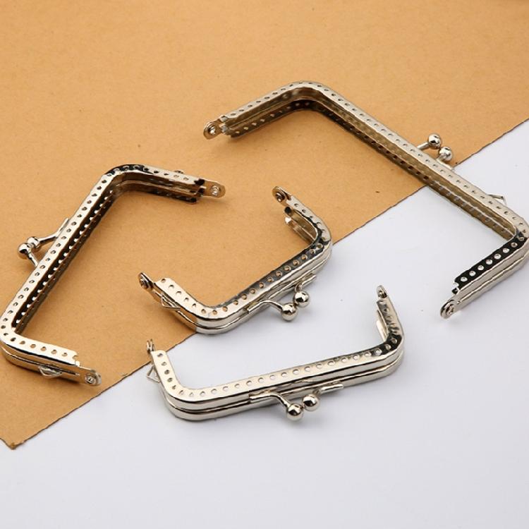 Kwadratowa Metalowa Rama Zapięcie typu Kiss Clasp Uchwyt do Torebki Rama z Zapięciem Kiss Clasp Rama do Tworzenia Torebek Kwadratowa Torebka Kopertówka Rama Rękodzieło DIY