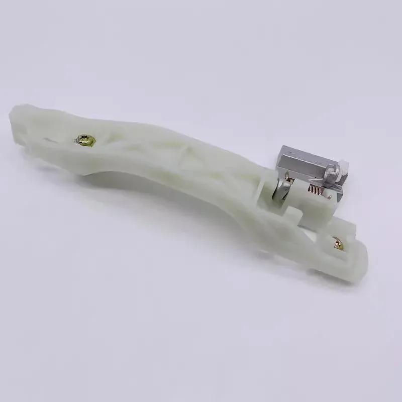 Suitable for Chevrolet Jingchengle Windmill Door Outer Handle Base Outer Handle Bracket 9024350 9046154 9035956 9035955 9035956