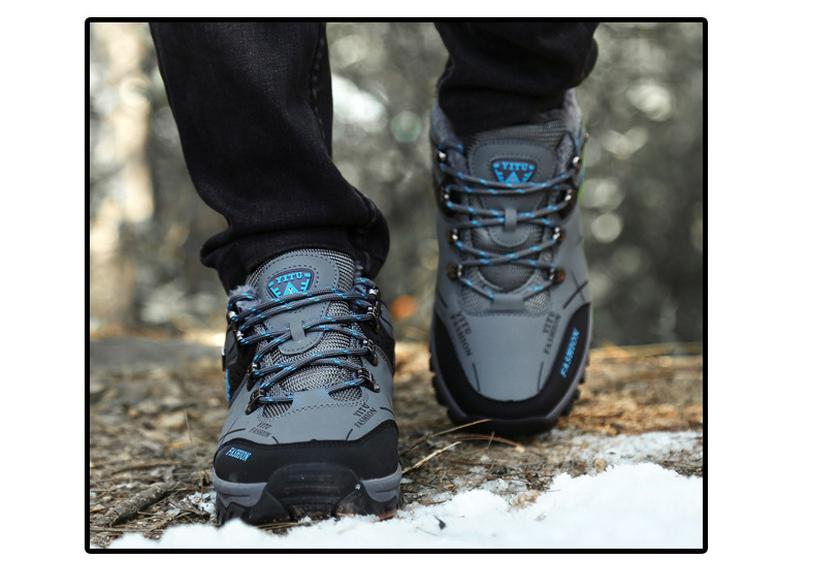 Men's Waterproof Winter Hiking Boots with Fleece Lining, Non-Slip, Wear-Resistant, Durable Outdoor Shoes for Construction and Labor Protection.