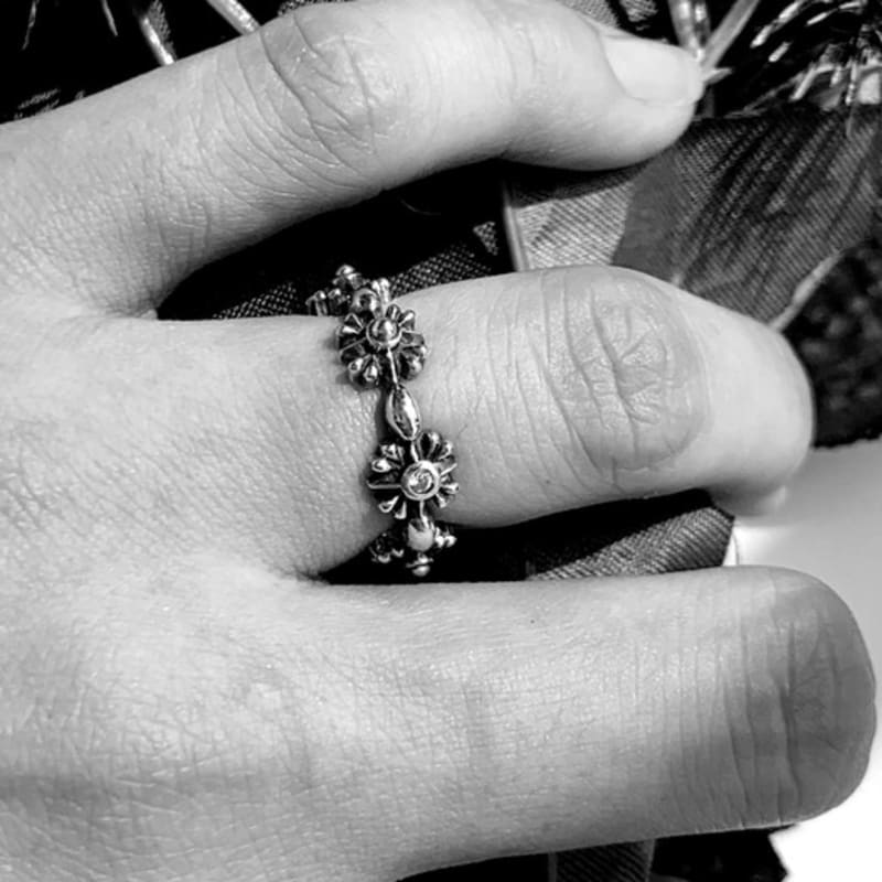 Sophy Rouge DTF Flower RIng