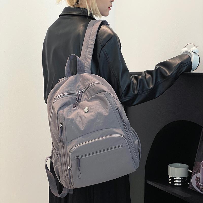 New Ultra-light Waterproof Parachute Nylon Cloth Women's Large-capacity Puff Bag Fashionable Niche Women's Backpack