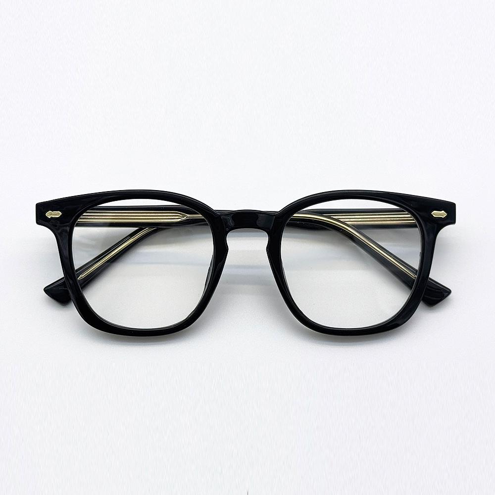 Lapeullolida Can Black Horn-Rimmed Glasses