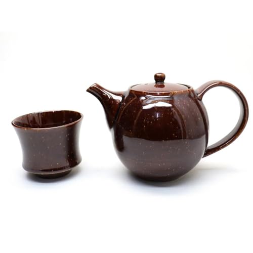 Yamakiikai Teapot, 550cc, with Kosatoame Glaze and plenty of roasted green tea, Y1217