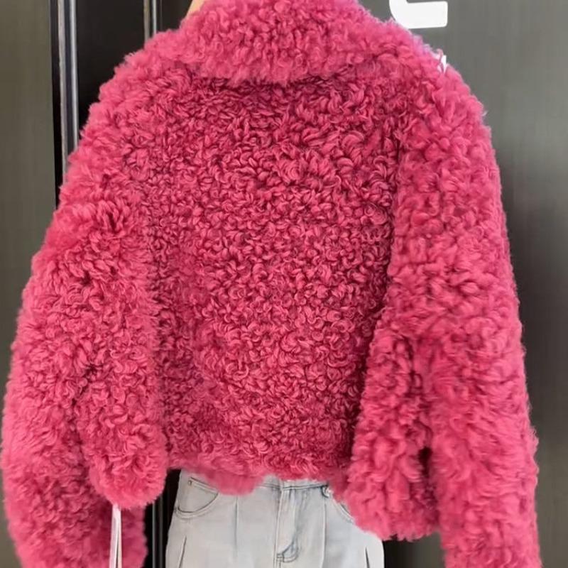 Winter New Models Are Popular This Year for Age Reduction, Beautiful Rose Red Fur Integrated Lamb Wool Coat Women