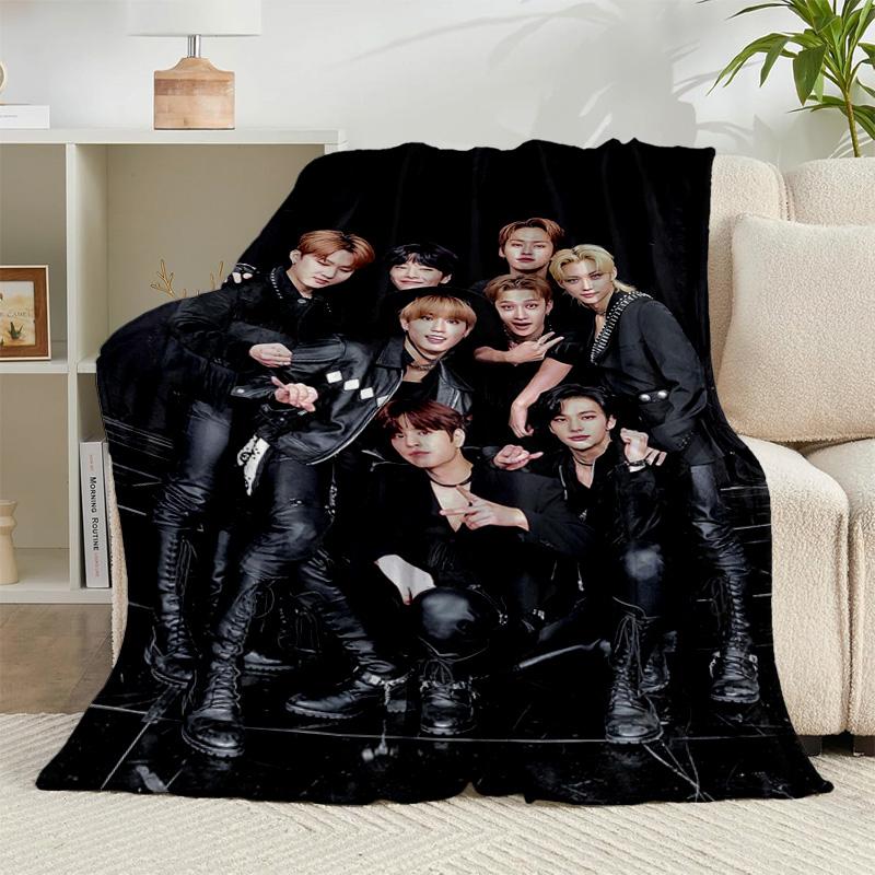 1PC Kpop Stray Flannel Blanket Gift, Suitable for Both Men And Women, Soft Ideal for Beds And Sofa, Birthday Or Christmas Gift