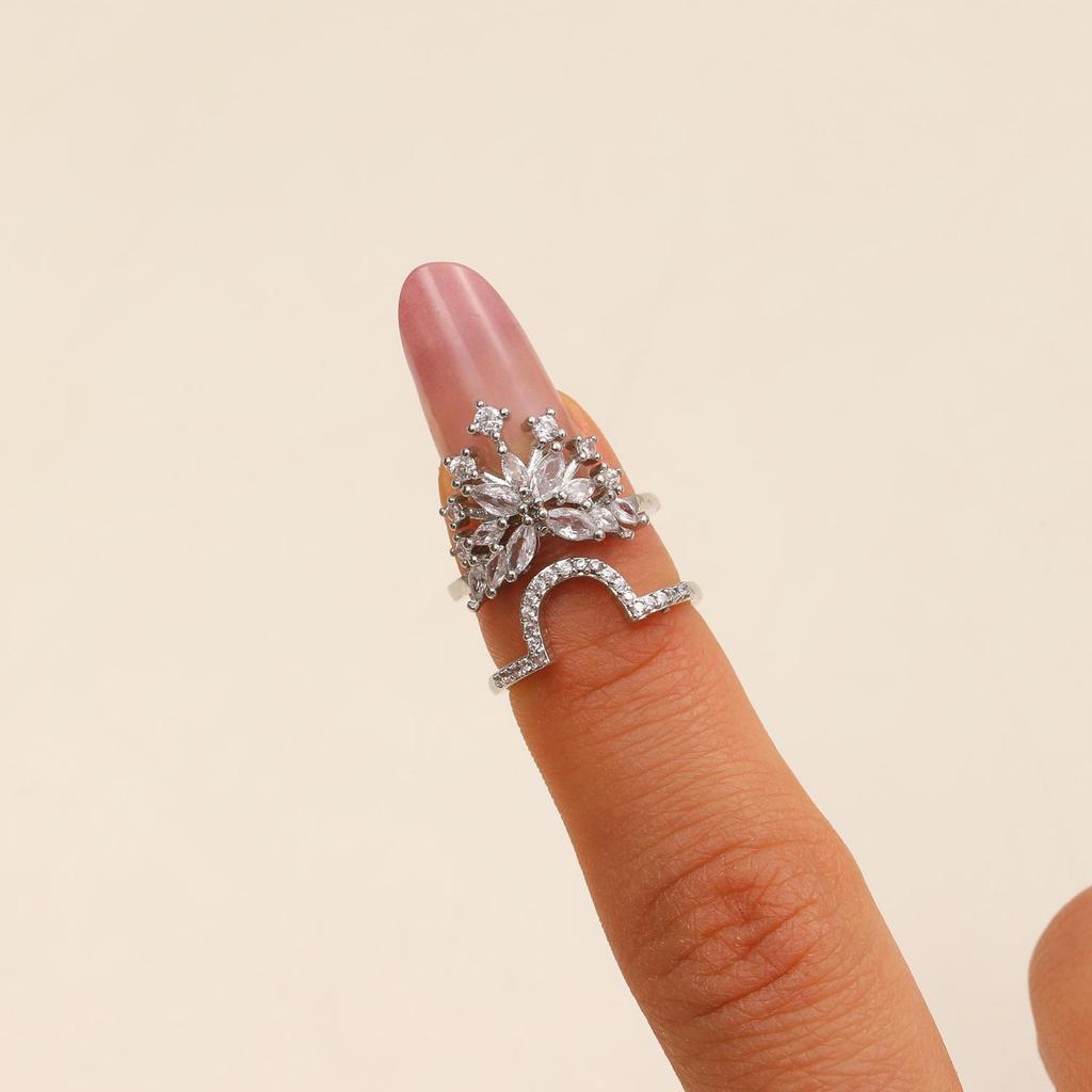 Women's Copper Inlaid Zirconia Manicure Ring – Detachable & Stylish