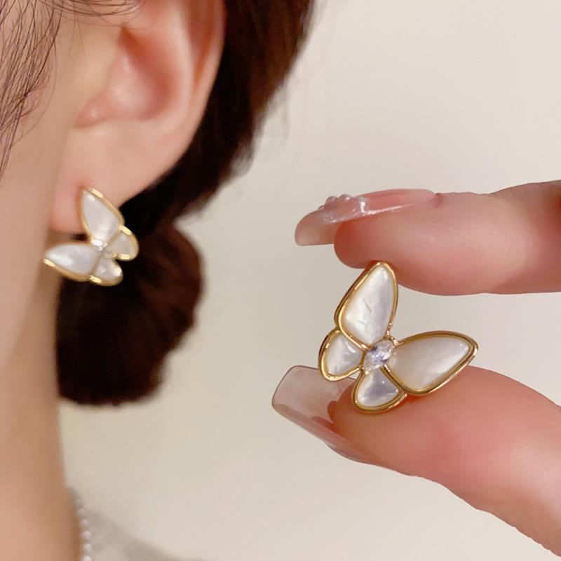 Chic 925 Silver Needle Natural Mother Of Pearl Butterfly Stud Earrings For Women