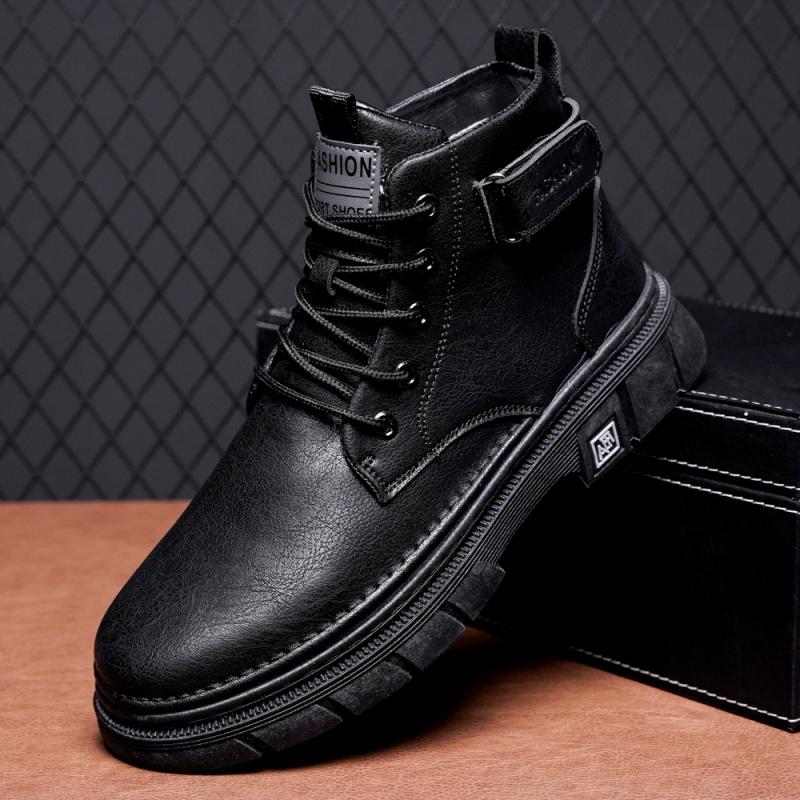 Fashion Black Leather Men Boots High Quanlity Light Men Ankle Boots Winter Outdoor Casual Shoes No-slip High Top Male Work Shoes