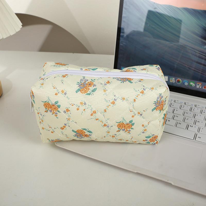 Floral Cotton Fabric Makeup Bag With Zipper Storage For Women And Teens