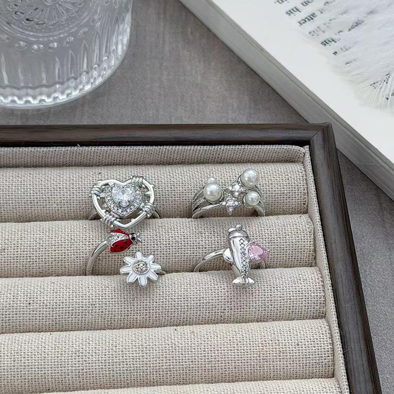 French Light Luxury Sweet Cool Wind Full Of Diamonds Open Ring Female Bead High Sense Fashion Hong Kong Style Niche Stacking Wearing Index Finger Ring
