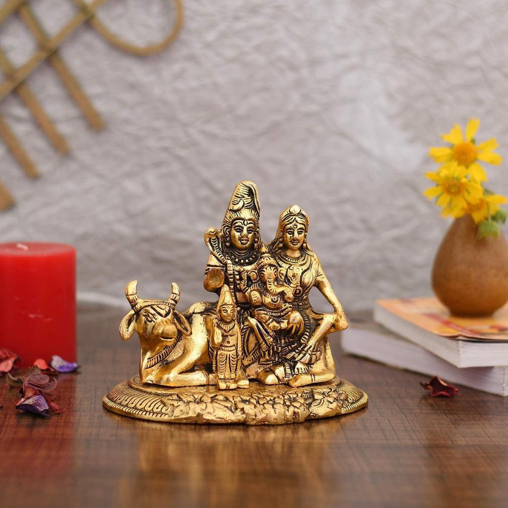Shiva Parvati Ganesh Idol Shiv Parivar Murti Statue Sculpture - Lord Shiva Idols Family Sitting On Nandi Showpiece Figurine